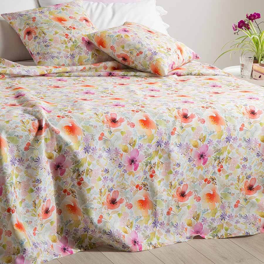 copriletto-isola-dei-fiori-caleffi-coperta-estiva-floreale